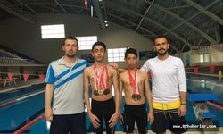 Belediyesporlu Yüzücüler Madalyalarla Döndü