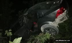 Otomobil Şarampole Yuvarlandı: 1 'i Ağır 3 Yaralı 