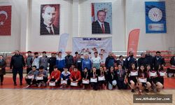 Besni OSB Koleji Öğrencileri Masa Tenisinde Türkiye Finallerinde