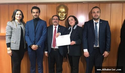 Tut Belediye Başkanı Kılıç Mazbatasını Aldı